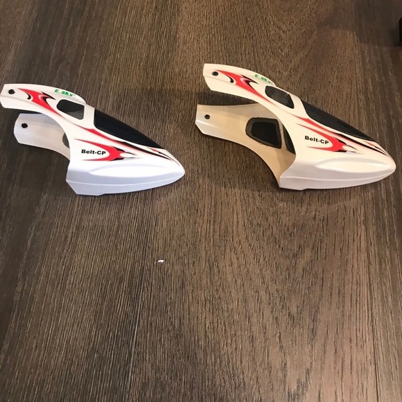 3 vintage Esky Cp belt rc helicopters (one is a V2) - Picture 12 of 12